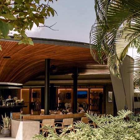 Wave House Resort Canggu Exterior photo