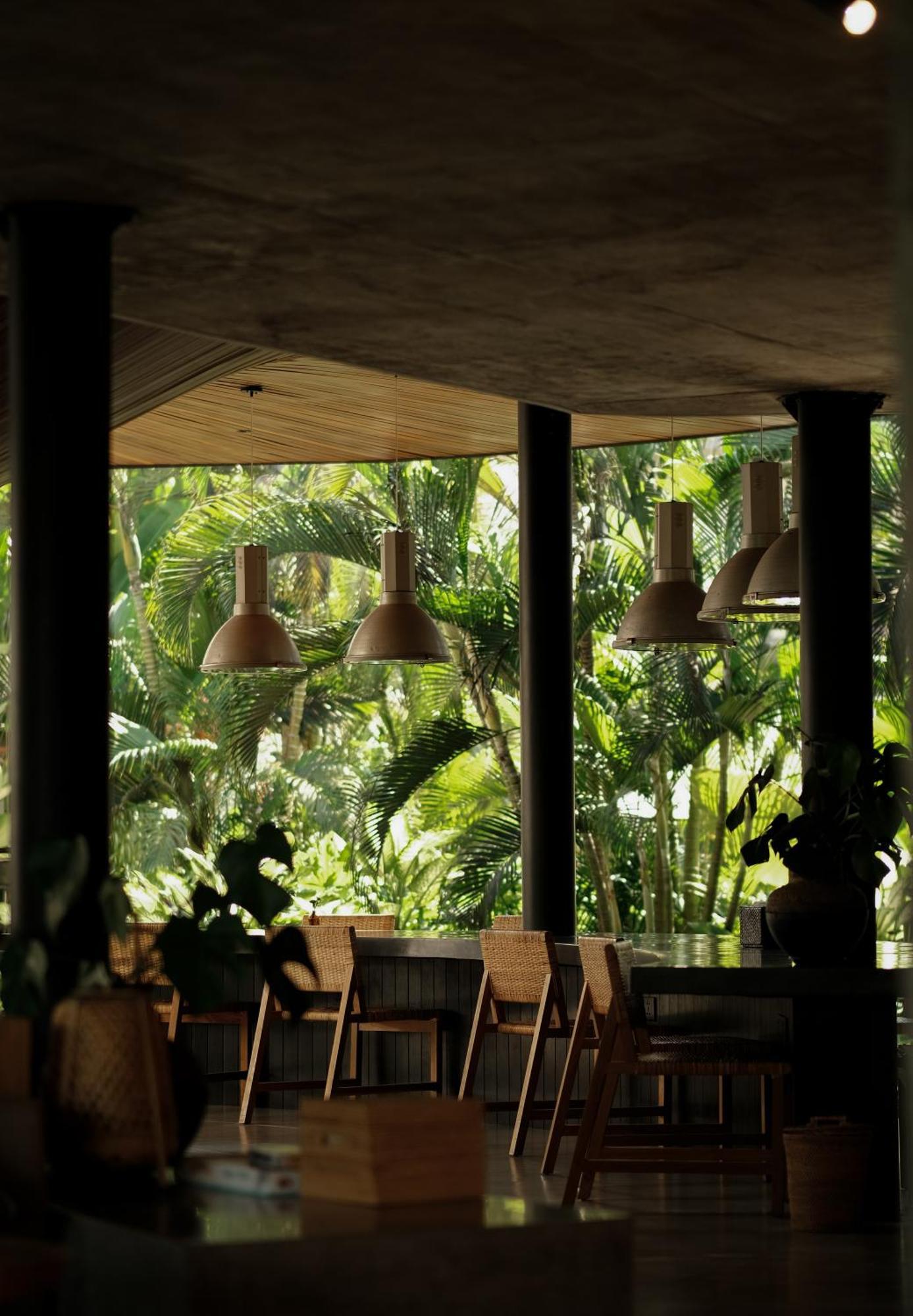 Wave House Resort Canggu Exterior photo