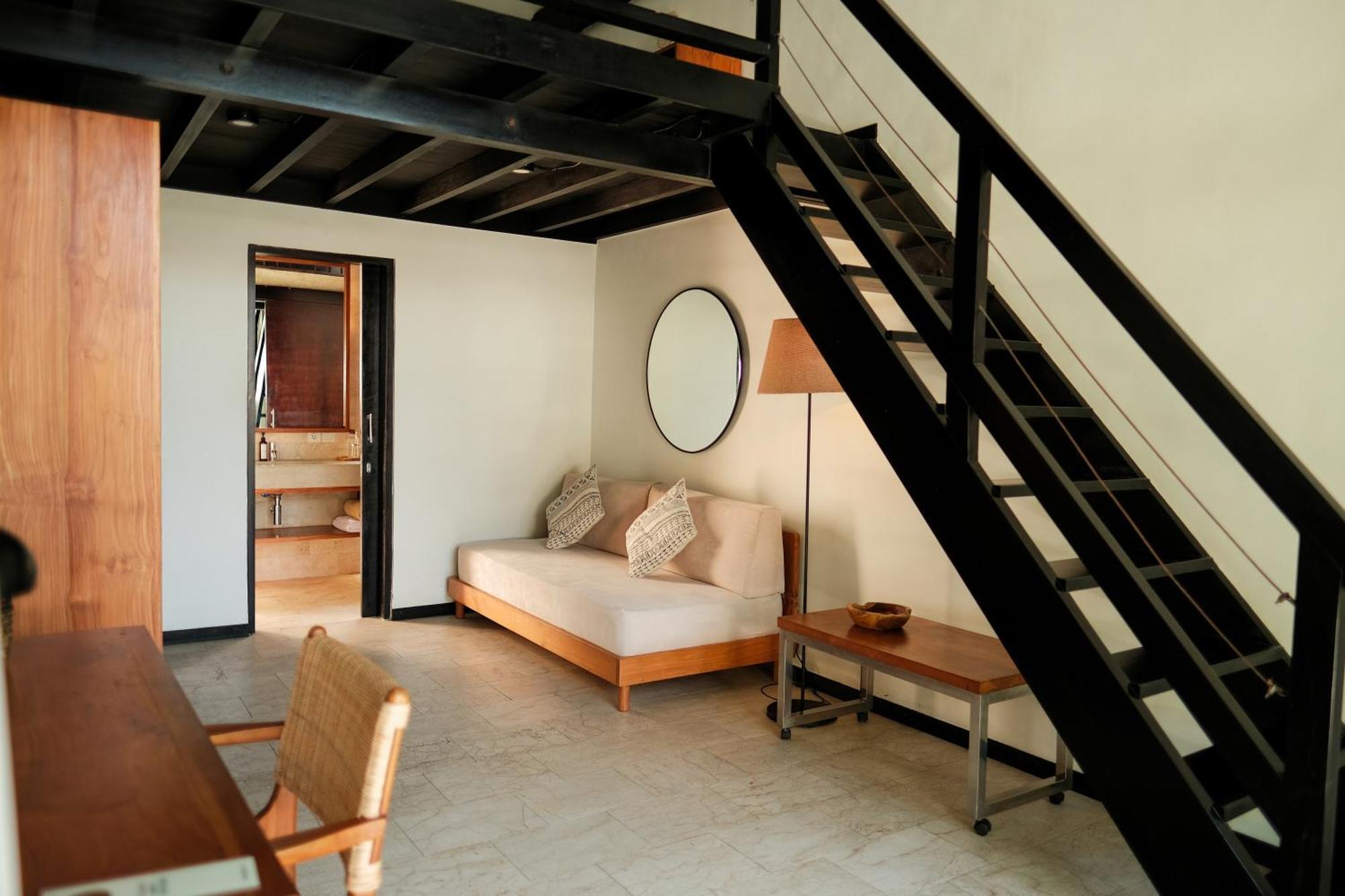 Wave House Resort Canggu Exterior photo