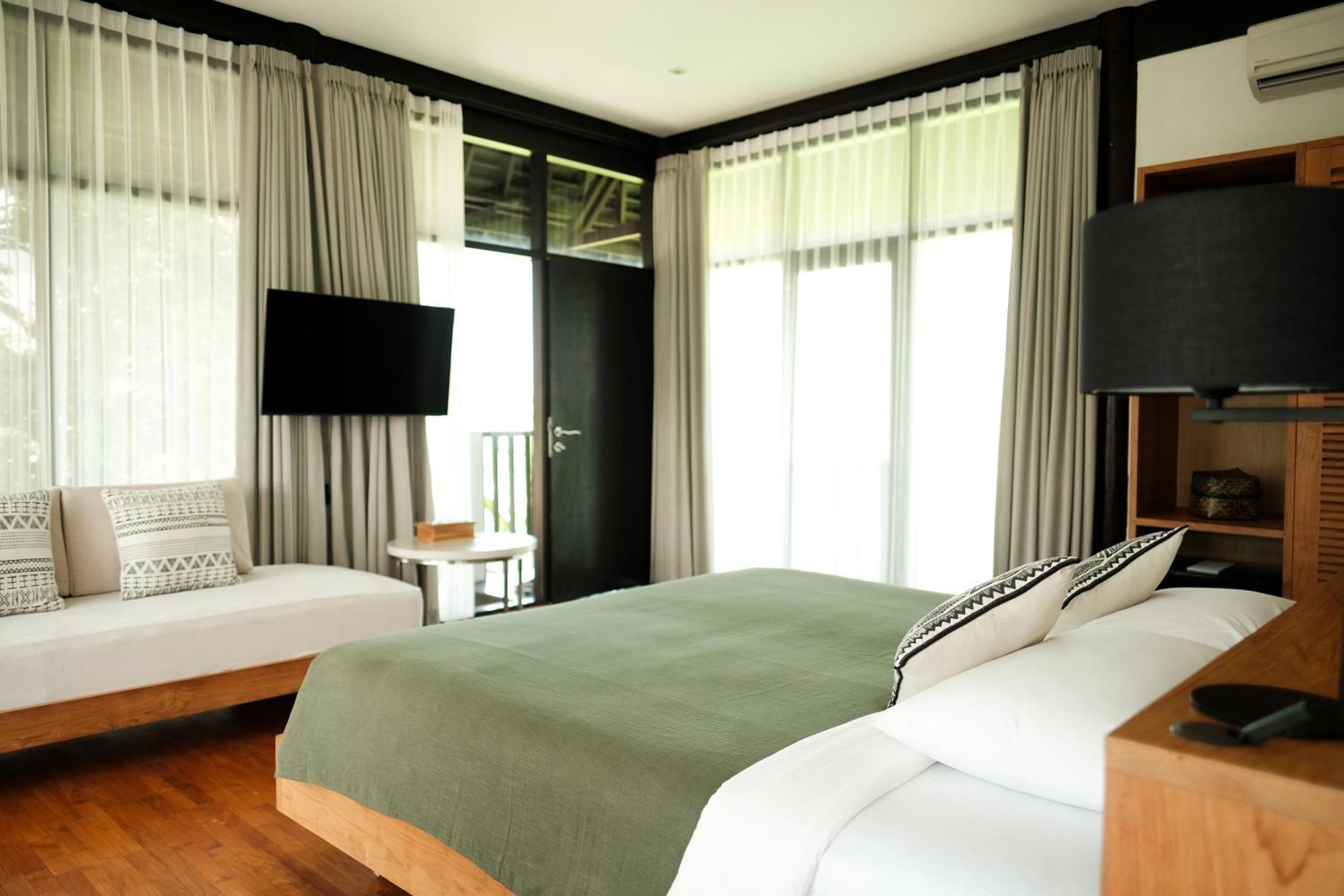 Wave House Resort Canggu Exterior photo